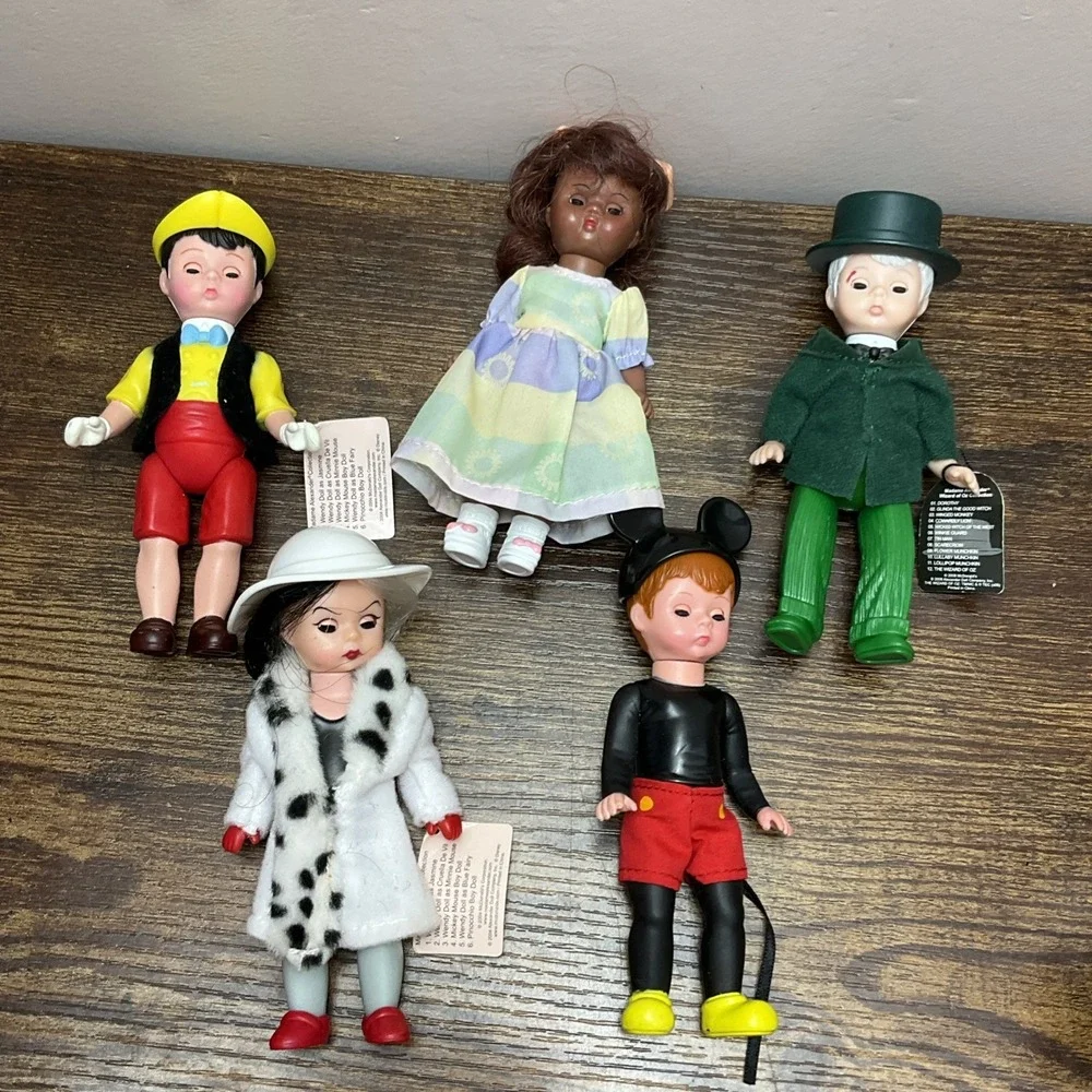 Lot of 5 Madame Alexander Disney Wizard of Oz Dolls Cruella Mickey Pinocchio